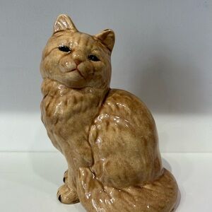 Vintage 1977 Studio Pottery Ceramic Cat